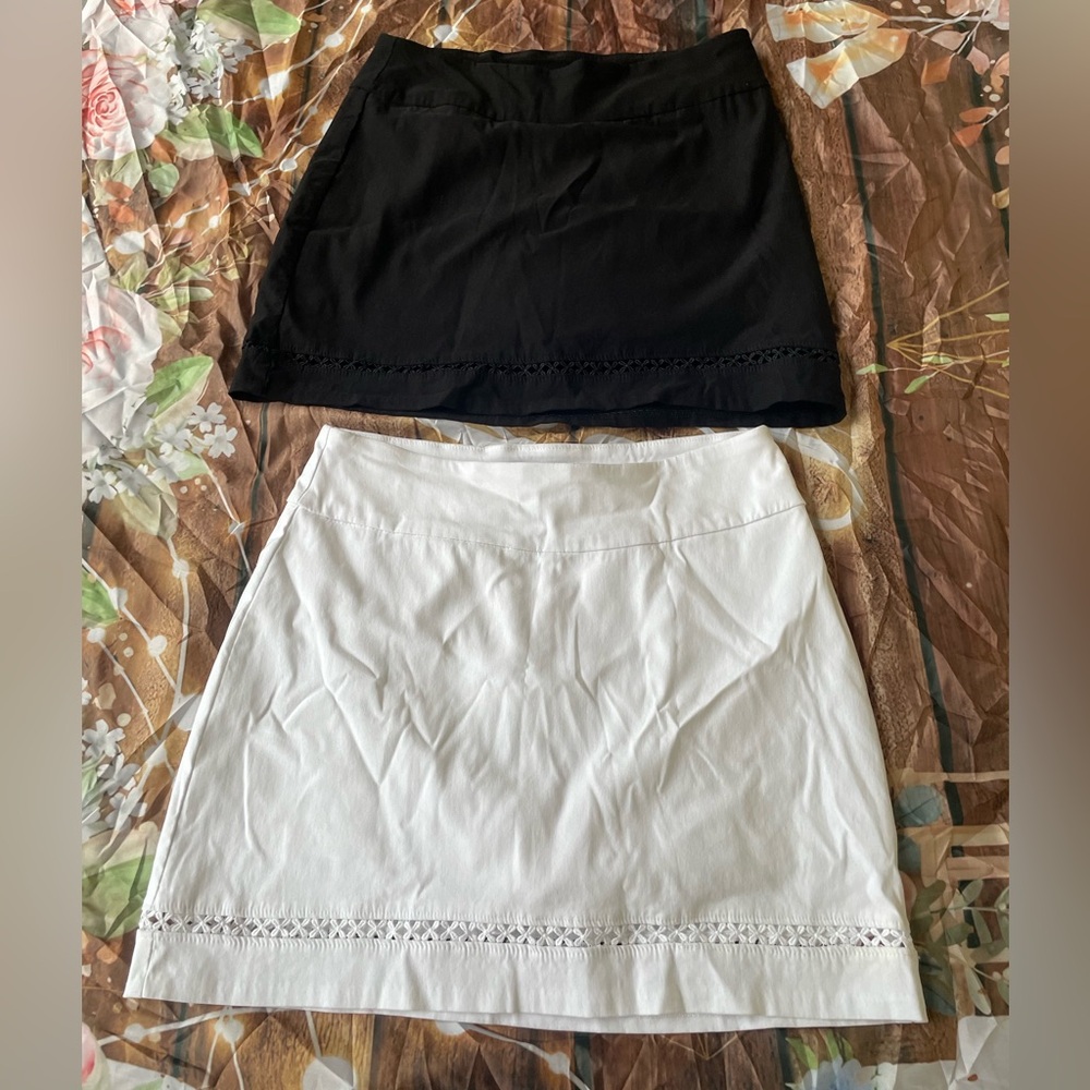 Crown & Ivy Black and White A-Line Mini Skirt Casual